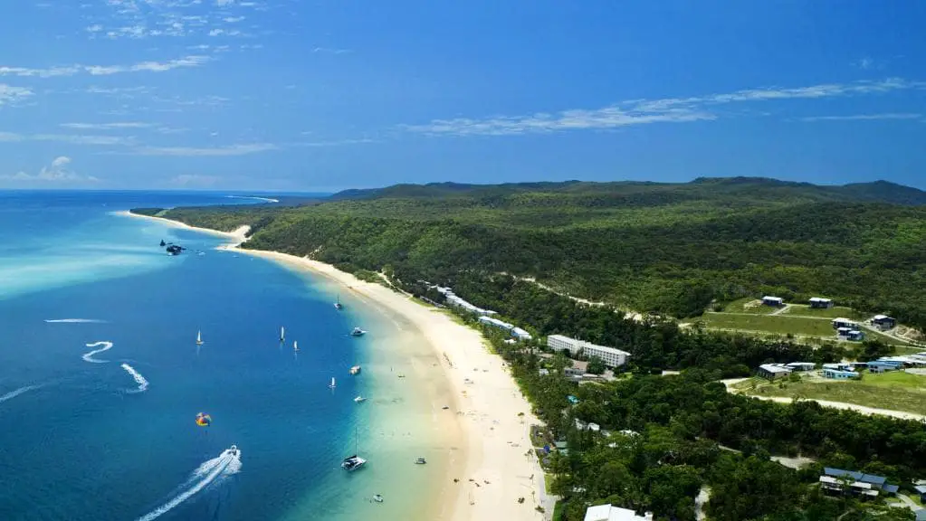 moreton island camping